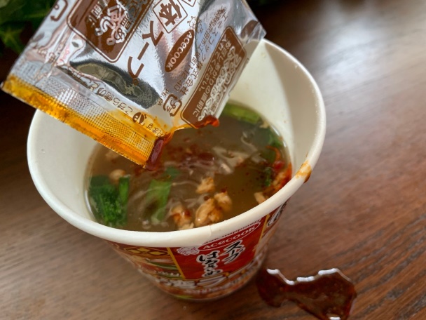 エースコック スープはるさめ台湾ラーメン味